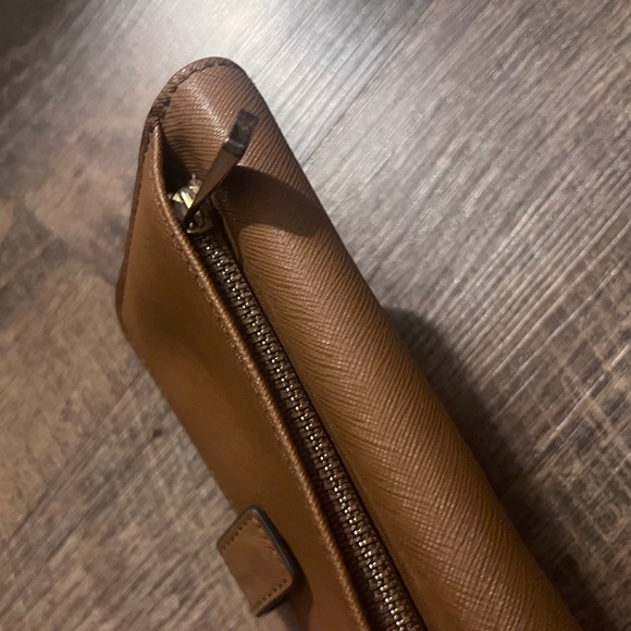 Tory Burch smartphone wallet - Picture 5 of 16